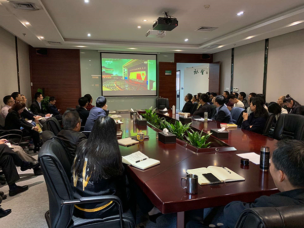 db视讯厅集团组织集中观看纪念改革开放四十周年庆祝大会